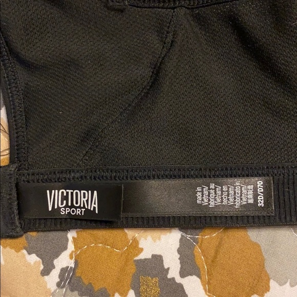 Victoria’s Secret | Sports Bra - Picture 3 of 4
